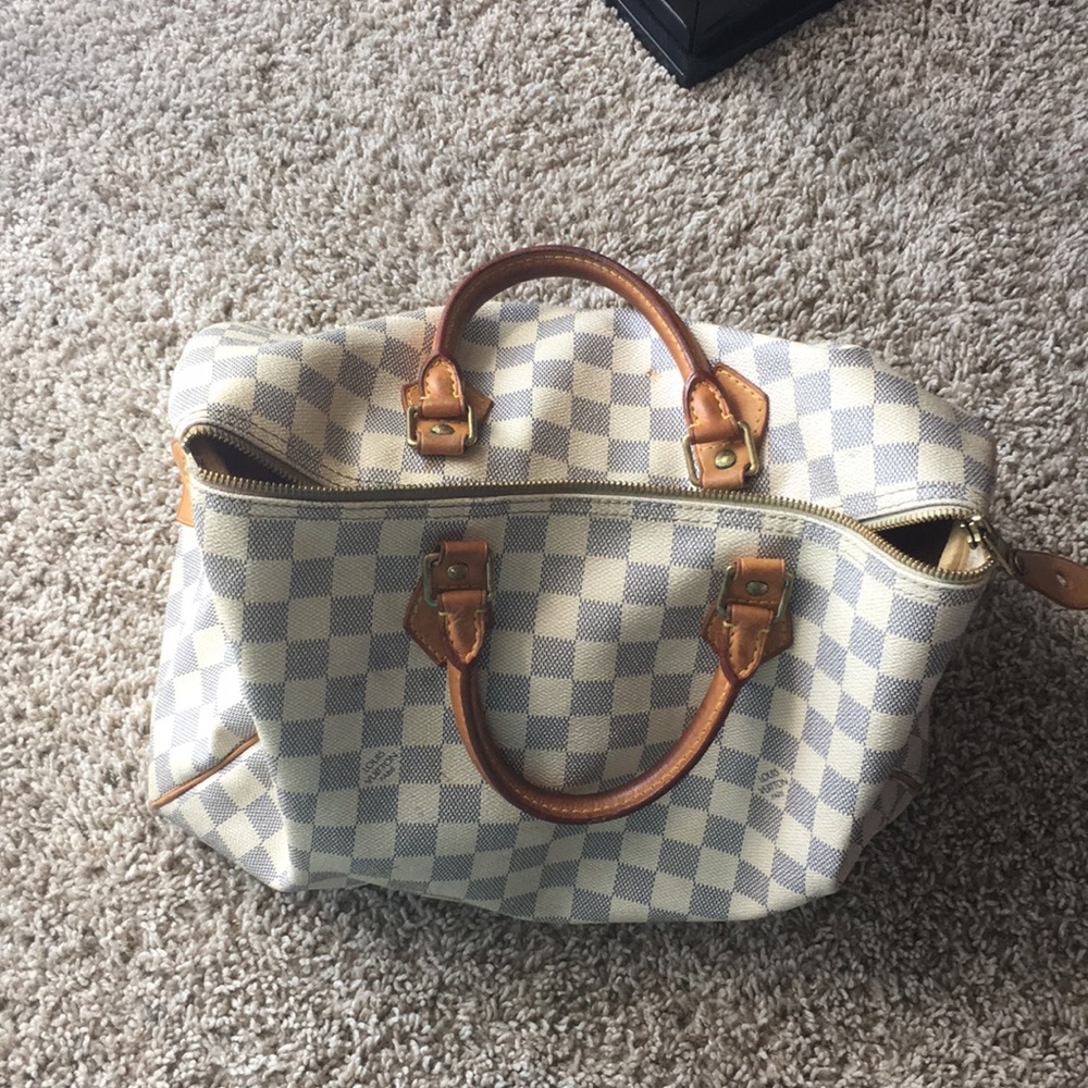 Handbag